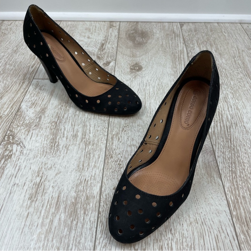 CORSO COMO 7.5 leather black perforated pumps
